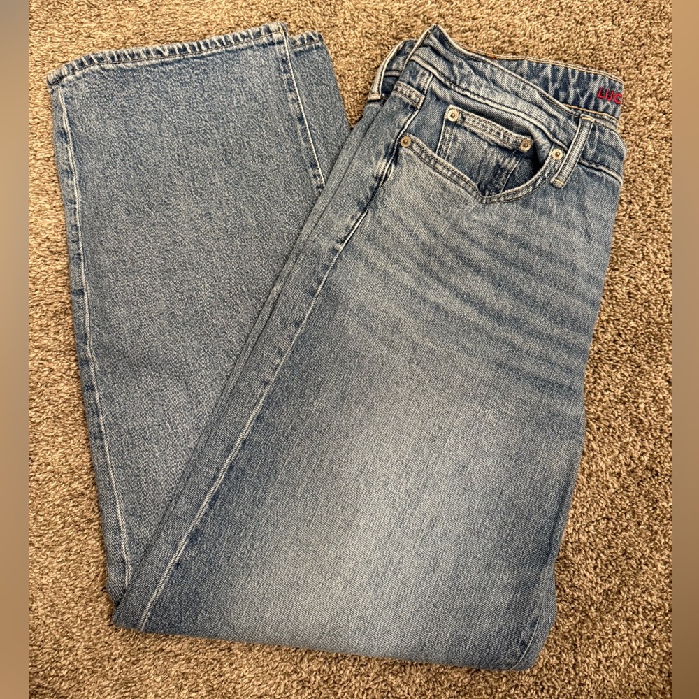 Women’s barrel leg jeans